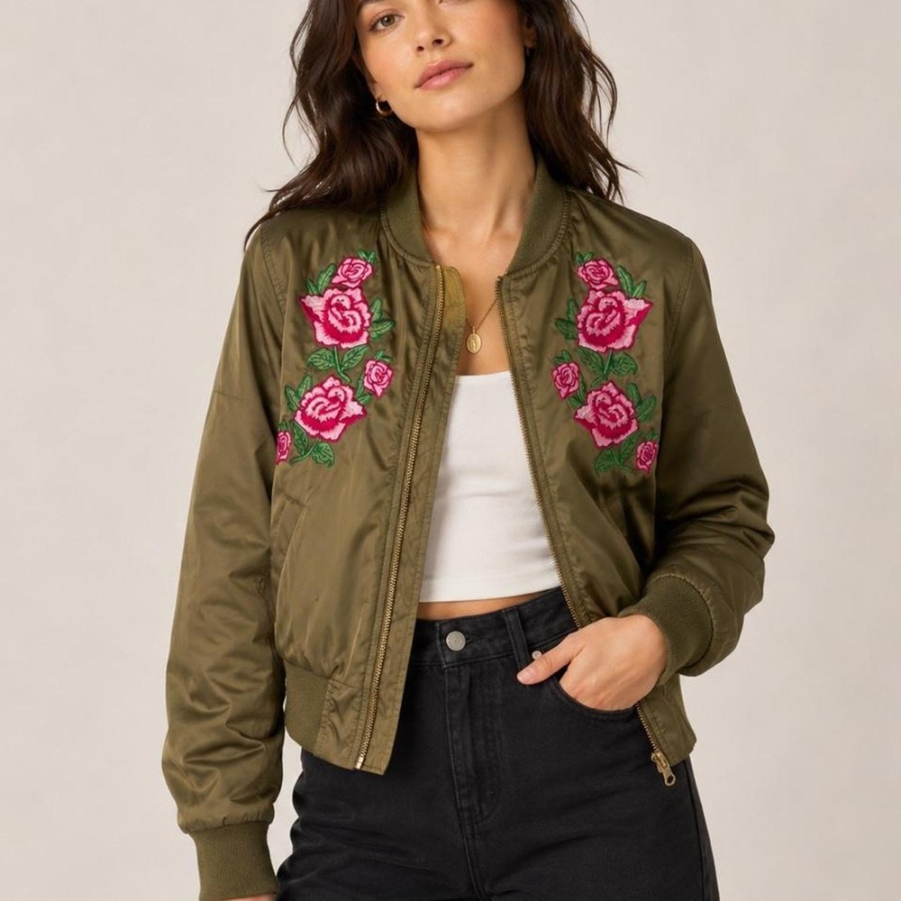 Love Tree Olive Green Floral Embroidered Satin Bomber Jacket Womens Small Rose